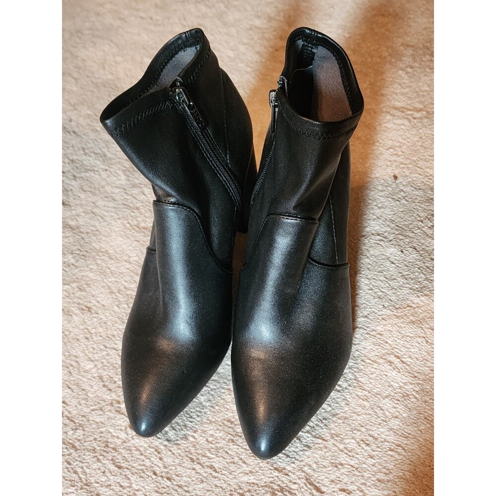 Franco Sarto Kacee Womens Sz 10 Shoes Black Leather Ankle Bootie Zip NWOB